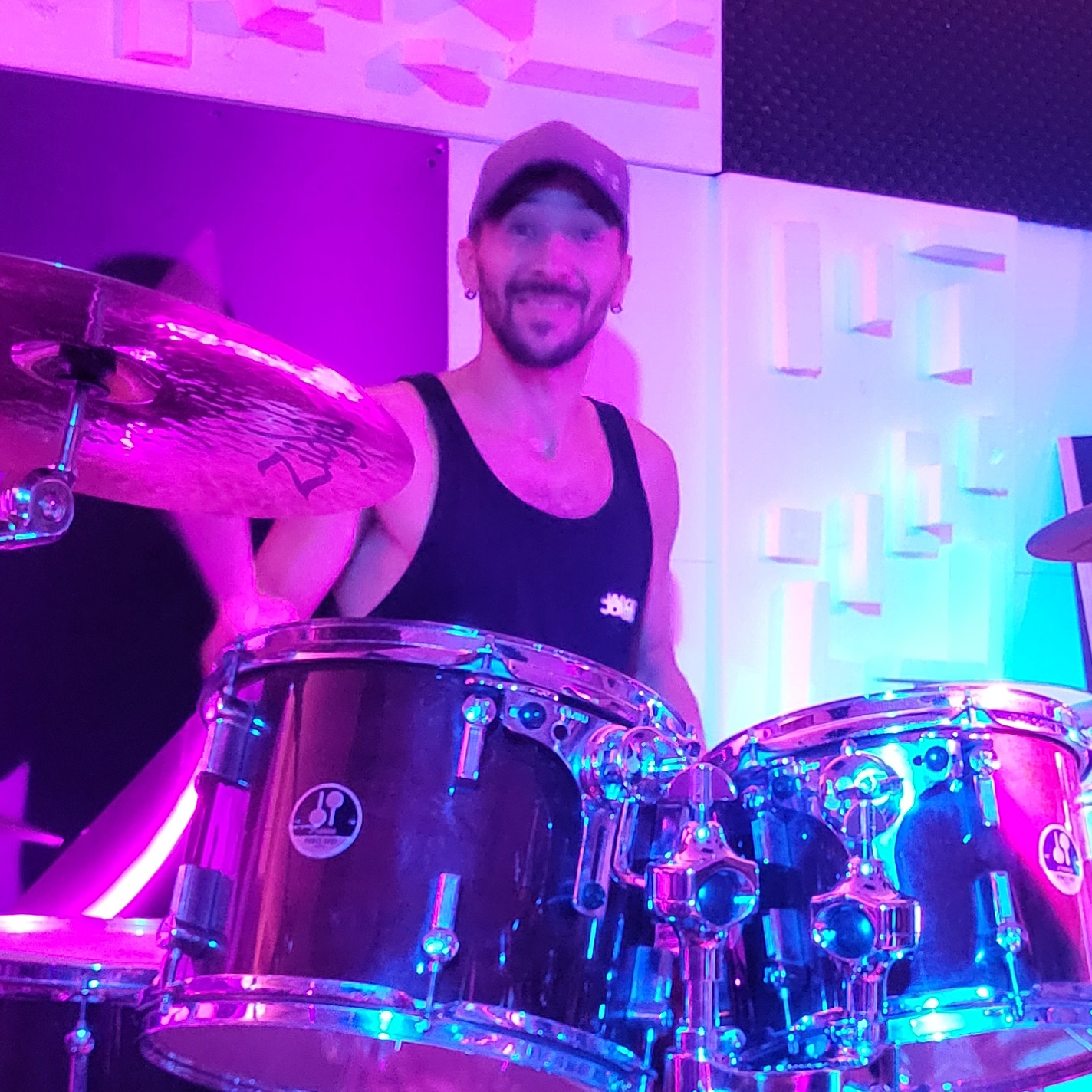 Photo de Nico, batteur du groupe Pink Square